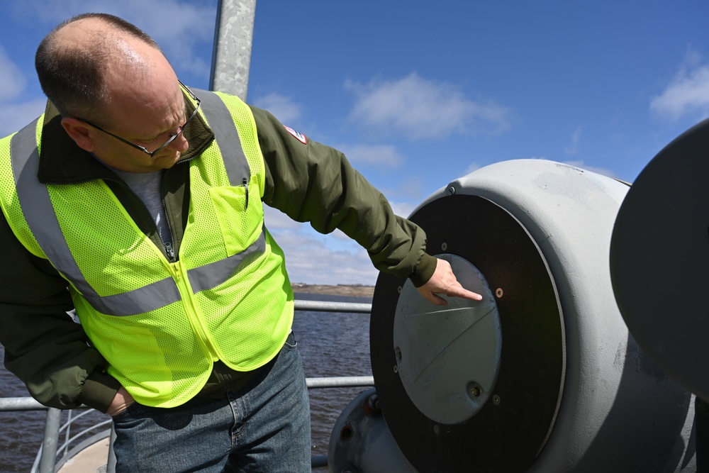 U.S. Army Corps of Engineers, St. Paul District supports North Dakota flood fight