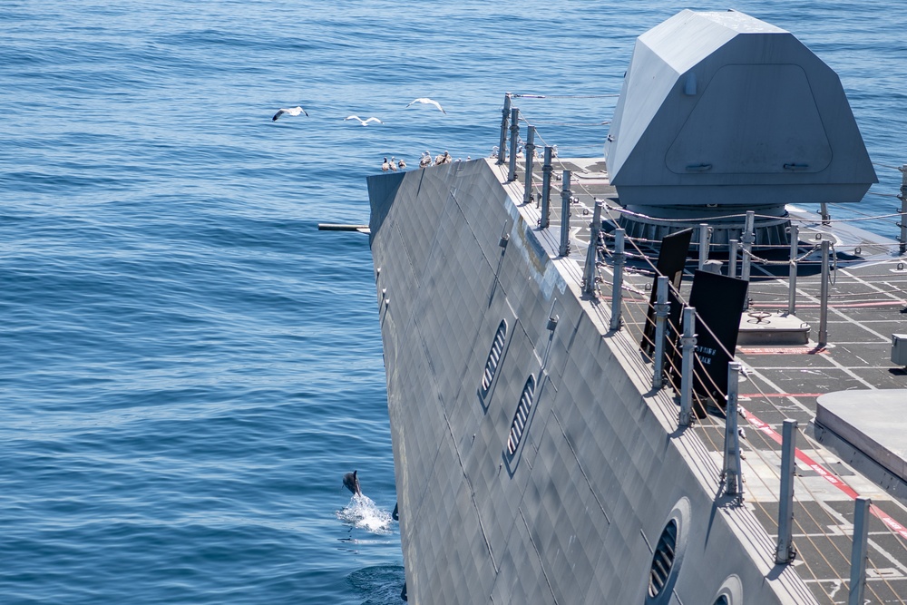 USS Montgomery (LCS 8) Conducts Underway Operations