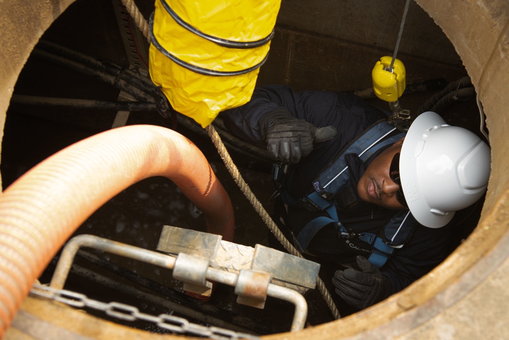 Team Osan restores Seoraksan Tower water and power