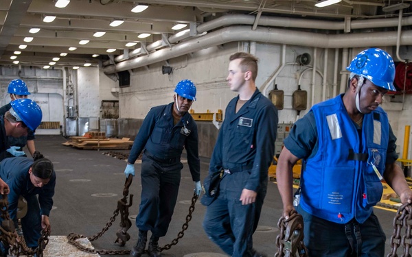 USS New Orleans LCAC Operations April, 2022