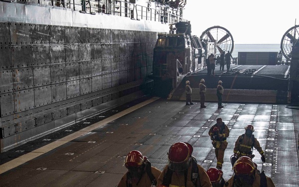 USS New Orleans LCAC Operations April, 2022