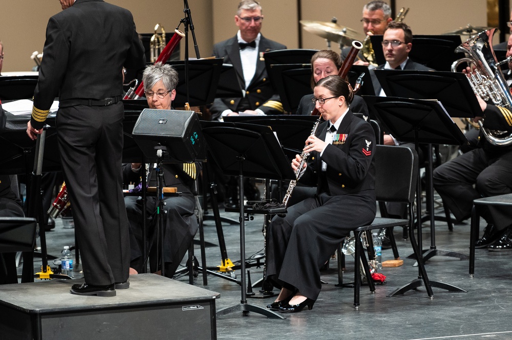 Navy Band visits Grand Rapids, Mich.