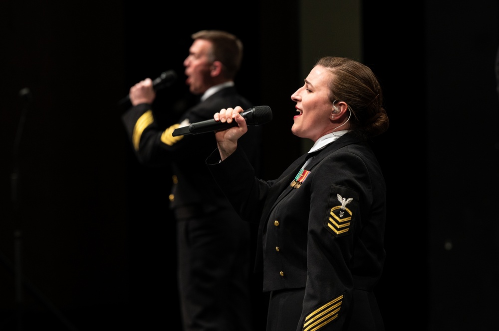 Navy Band visits Grand Rapids, Mich.