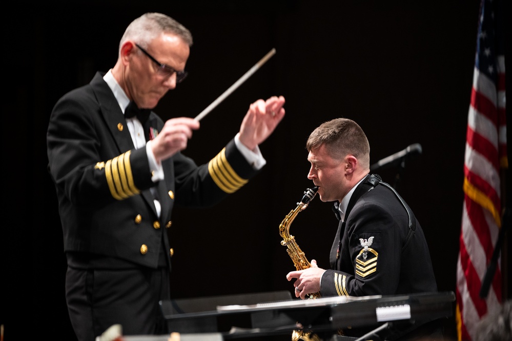 Navy Band visits Grand Rapids, Mich.