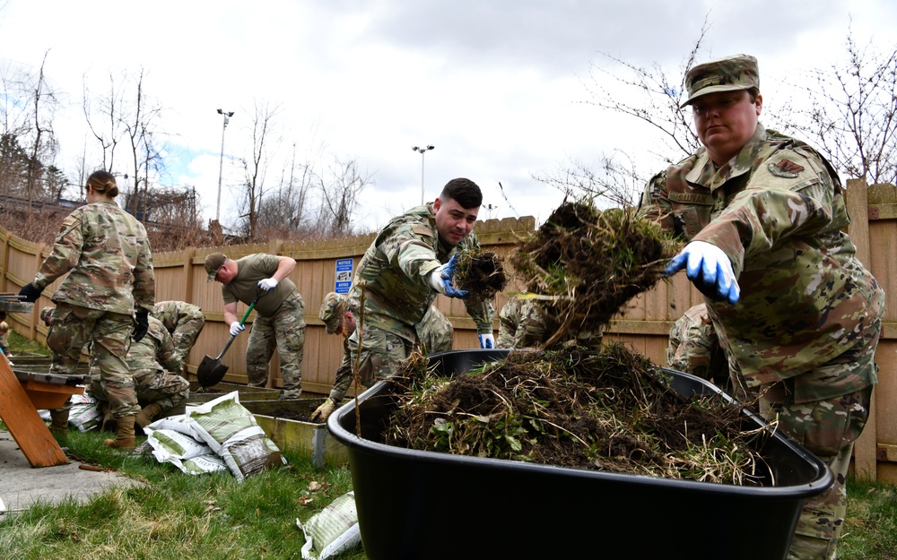 104th Maintenance Operations Flight Volunteers in Community