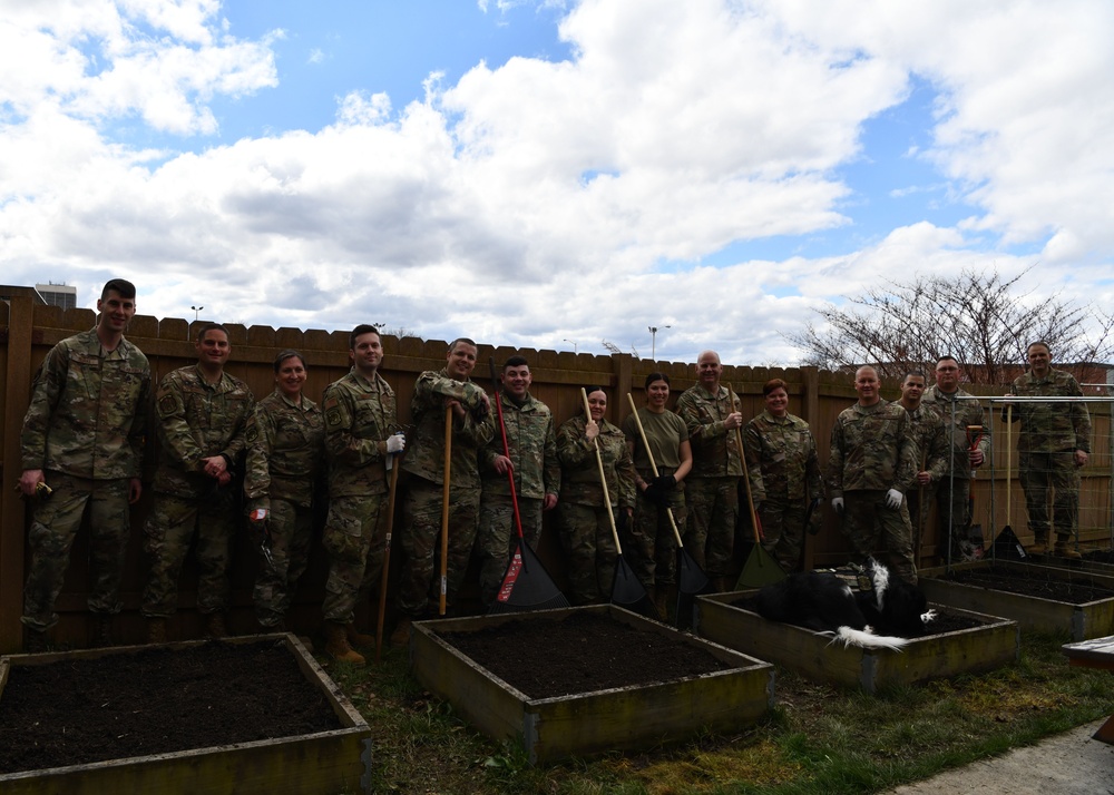 104th Maintenance Operations Flight Volunteers in Community