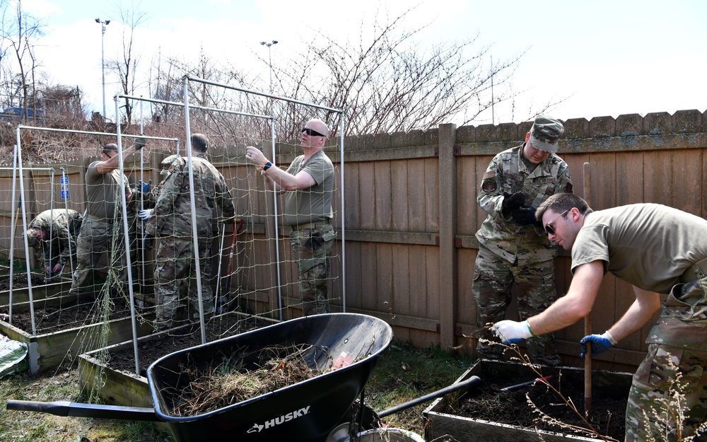 104th Maintenance Operations Flight Volunteers in Community