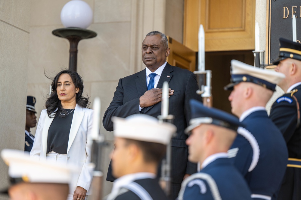 Secretary Austin hosts Canadian Defense Minister Anita Anand