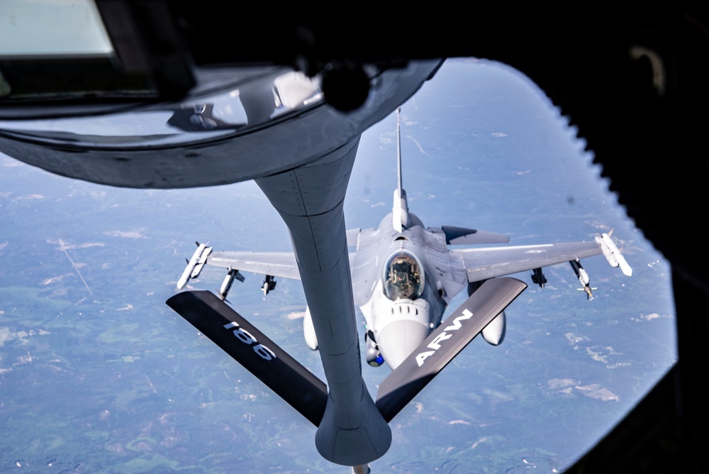 F-16 Refueling