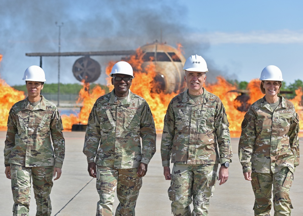AF Surgeon General tours 17th Medical Group
