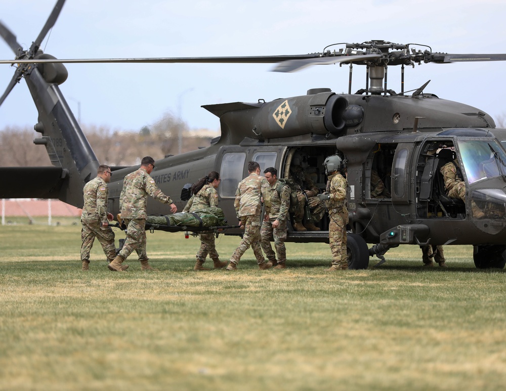 4th Infantry Division Medical Evacuation (MEDEVAC) Training