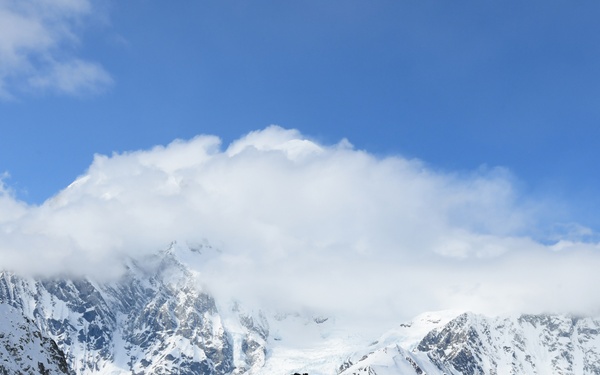 Sugar Bears help Park Service prep for 2022 Denali climb season