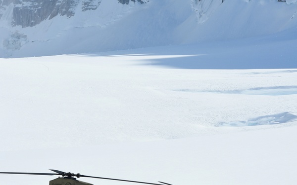 Sugar Bears help Park Service prep for 2022 Denali climb season