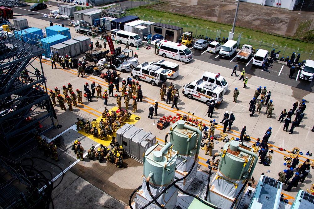 USS America completes 8010 Chapter 13 fire drill