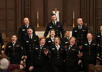 Navy Band visits Muncie, Ind.