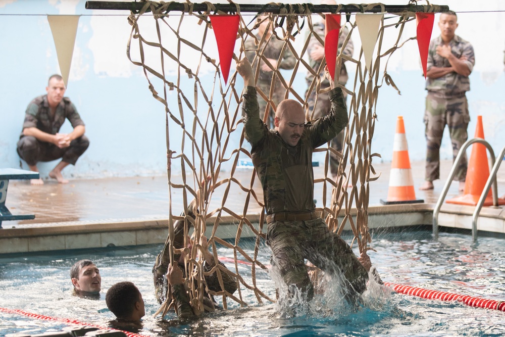 Red Dragons conduct French Desert Commando pre-assessment