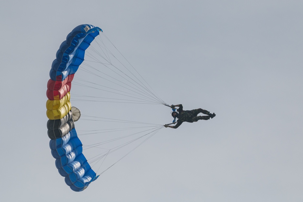 Belgian Paratroopers Training on Chièvres AB