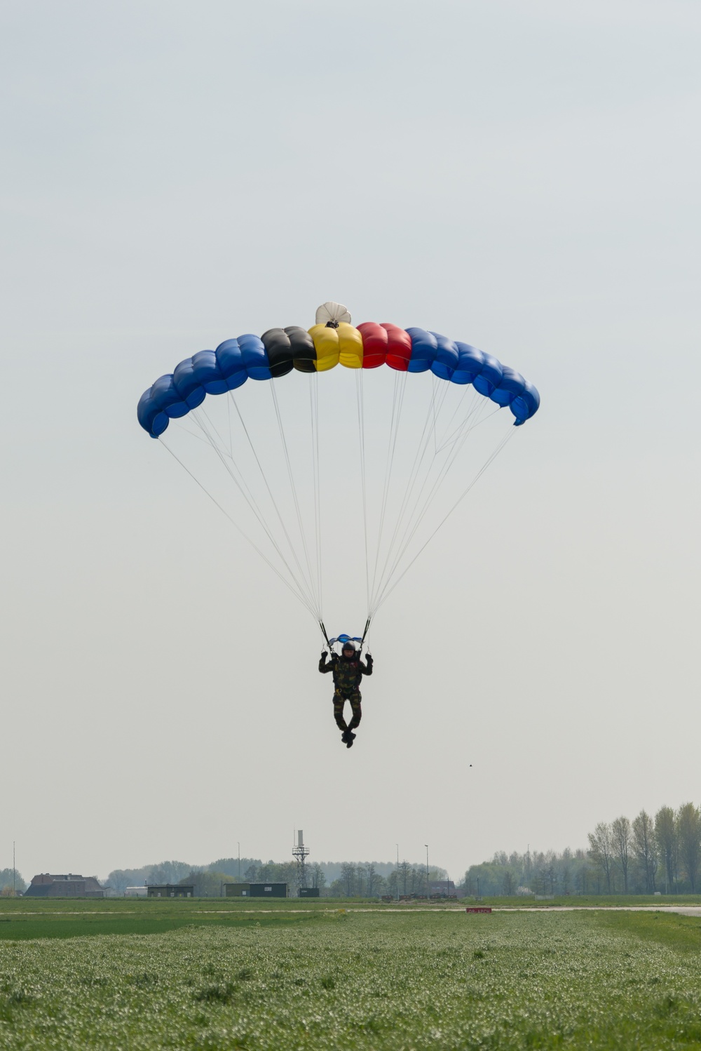 Belgian Paratroopers Training on Chièvres AB