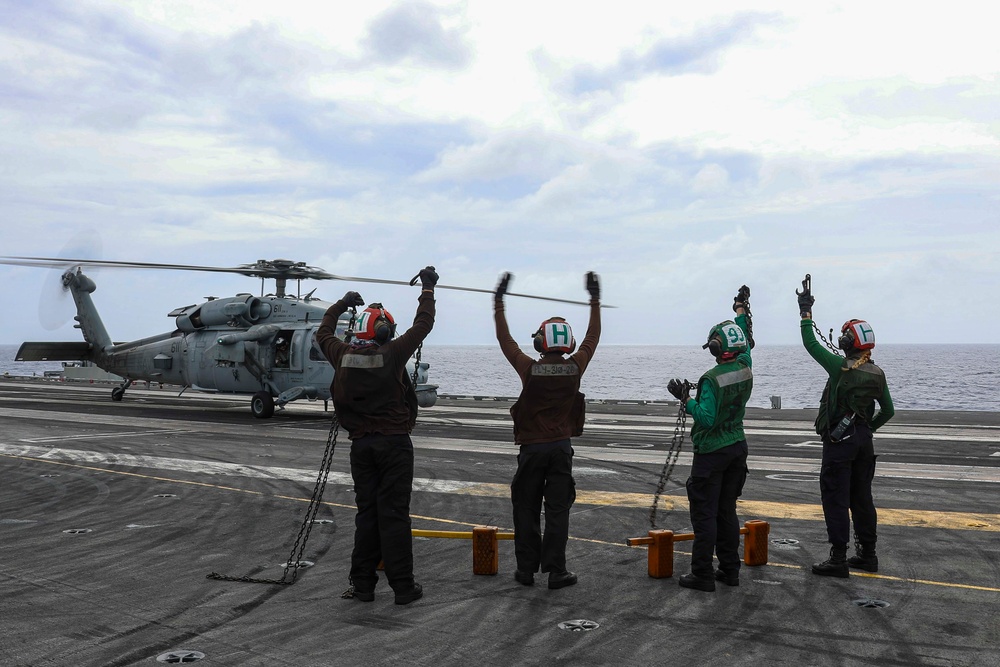 Abraham Lincoln conducts flight operations