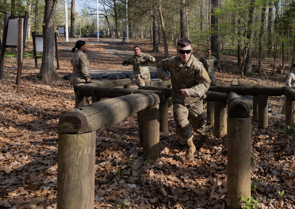 1st TSC Conducts Beaudoin Obstacle Course