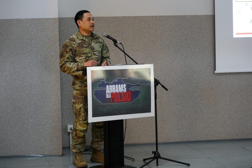 1st Brigade Engineer Battalion Instructs Key Polish Land Forces Leadership