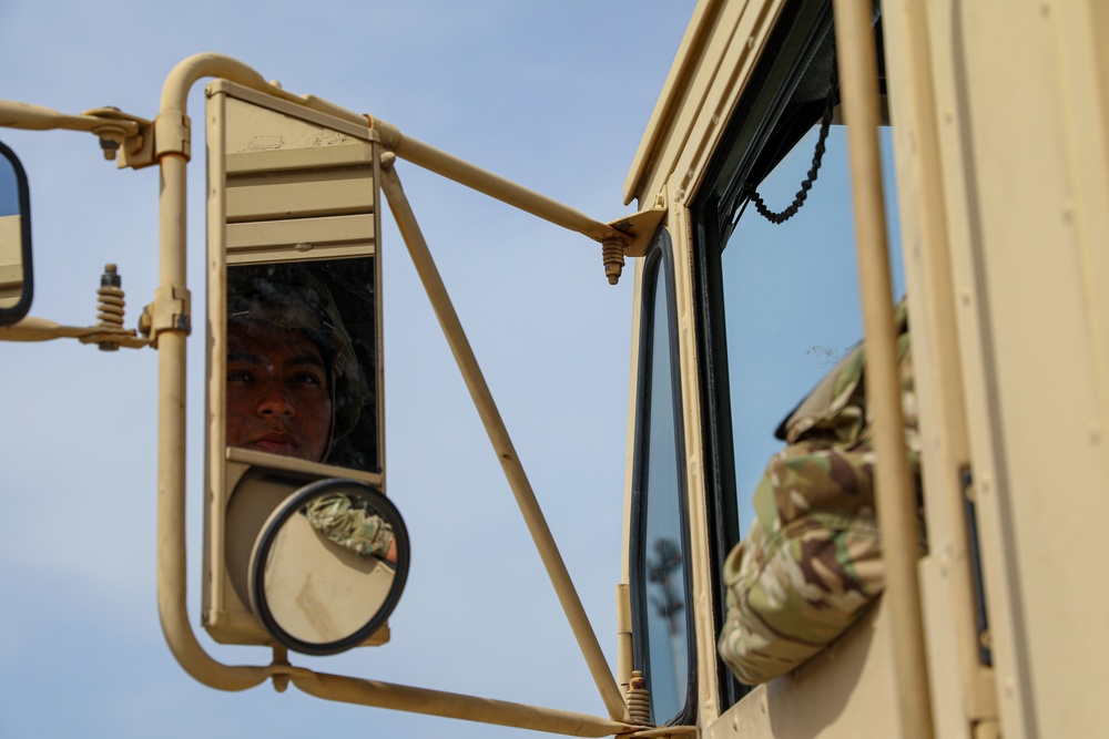 Col. John B. Mountford Visits with 1st Cavalry Division Ammunitions Specialists at Aerial Gunnery