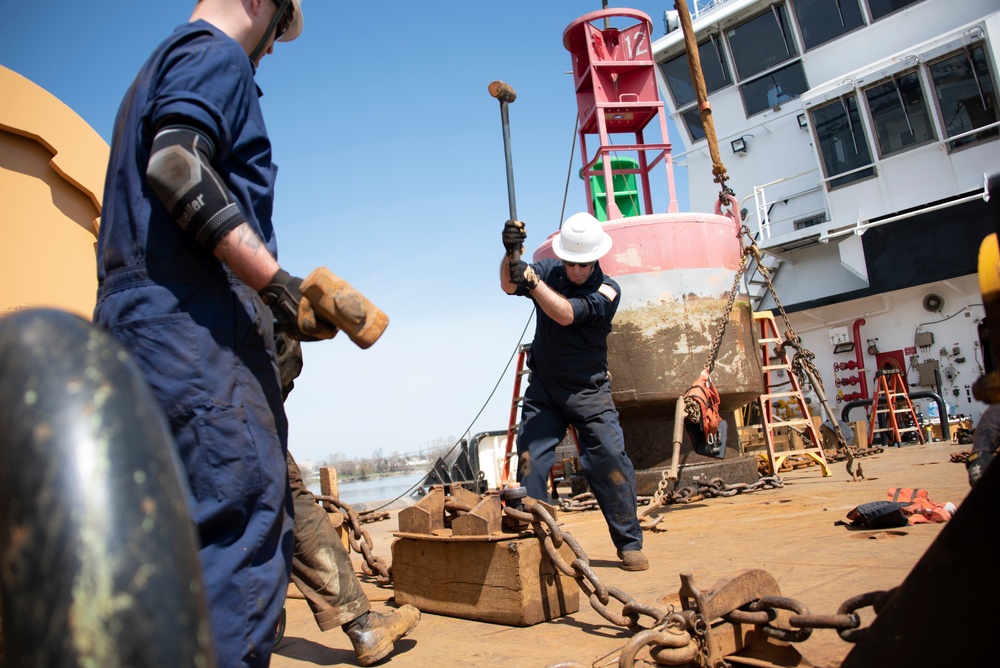 Master Chief Petty Officer of Coast Guard Reserve Visits USCGC William Tate