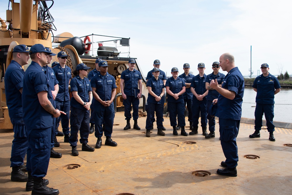 Master Chief Petty Officer of Coast Guard Reserve Visits USCGC William Tate