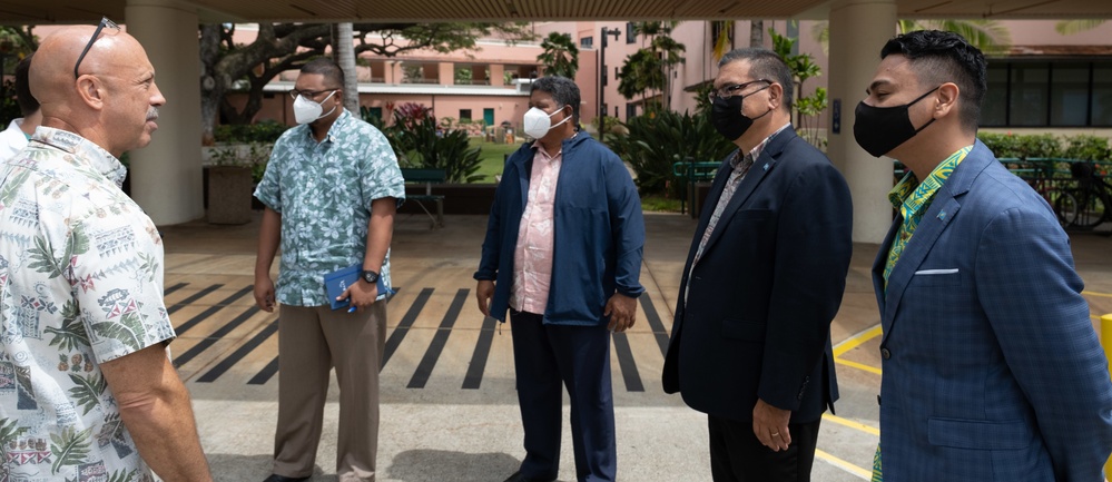 Palau Delegation Visits Tripler