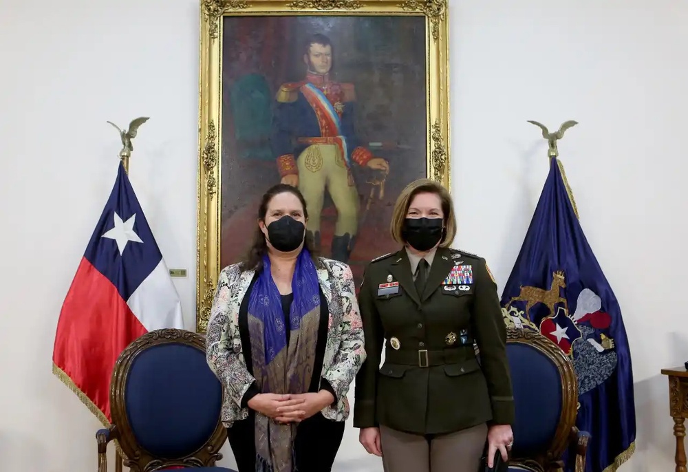 DVIDS - News - SOUTHCOM Commander Visits Argentina, Chile