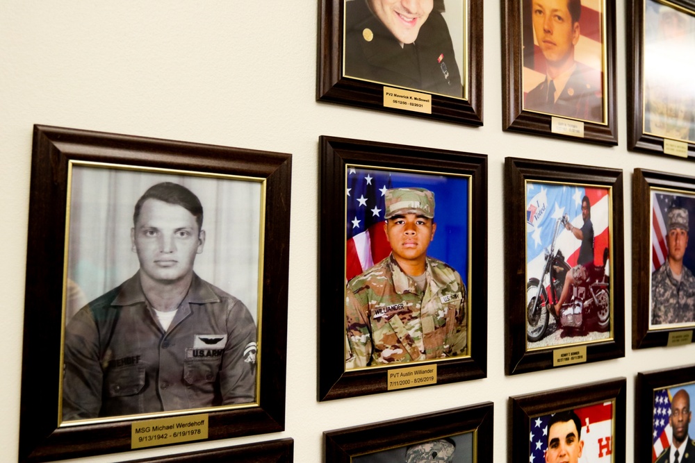 Sill dedicates bridge to Soldier killed in Vietnam