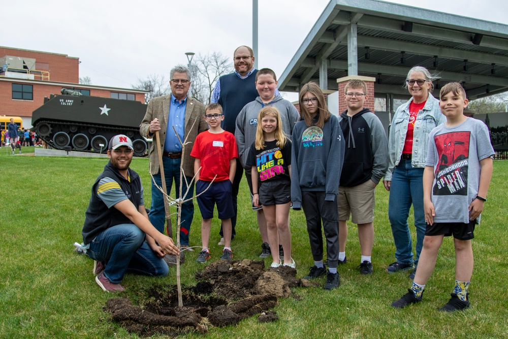 Community plants Arbor Day trees at Nebraska National Guard Museum