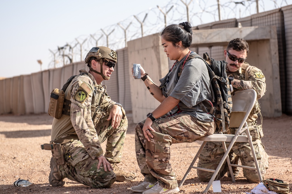409th Explosive Ordnance Disposal conducts hostage rescue exercise