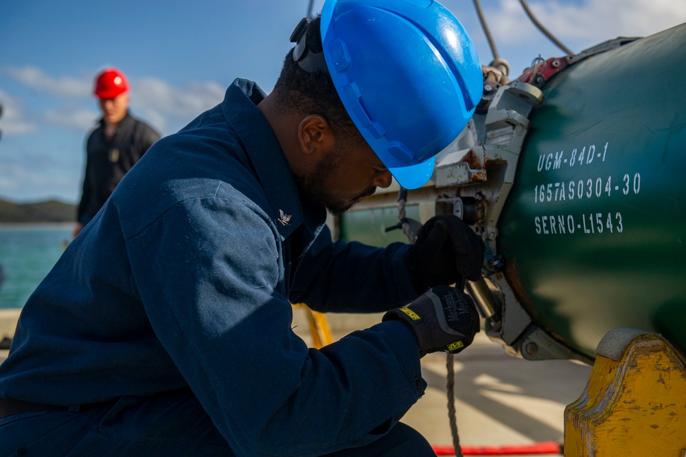 USS Springfield Conducts Weapons Handling Exercise with Harpoon Inert Training Shape