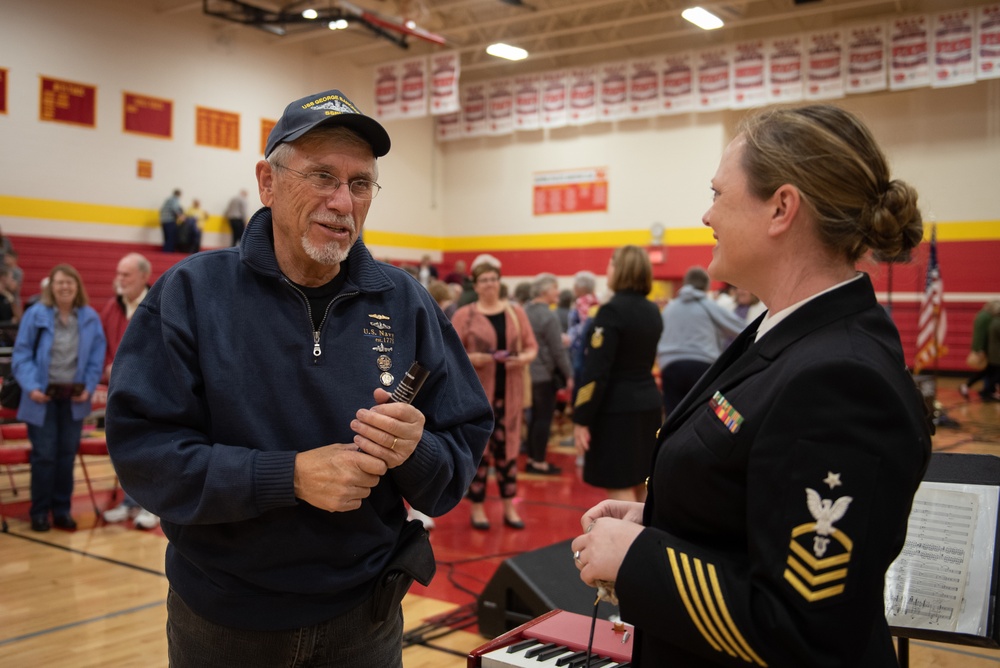 Navy Band visits Marion, Iowa