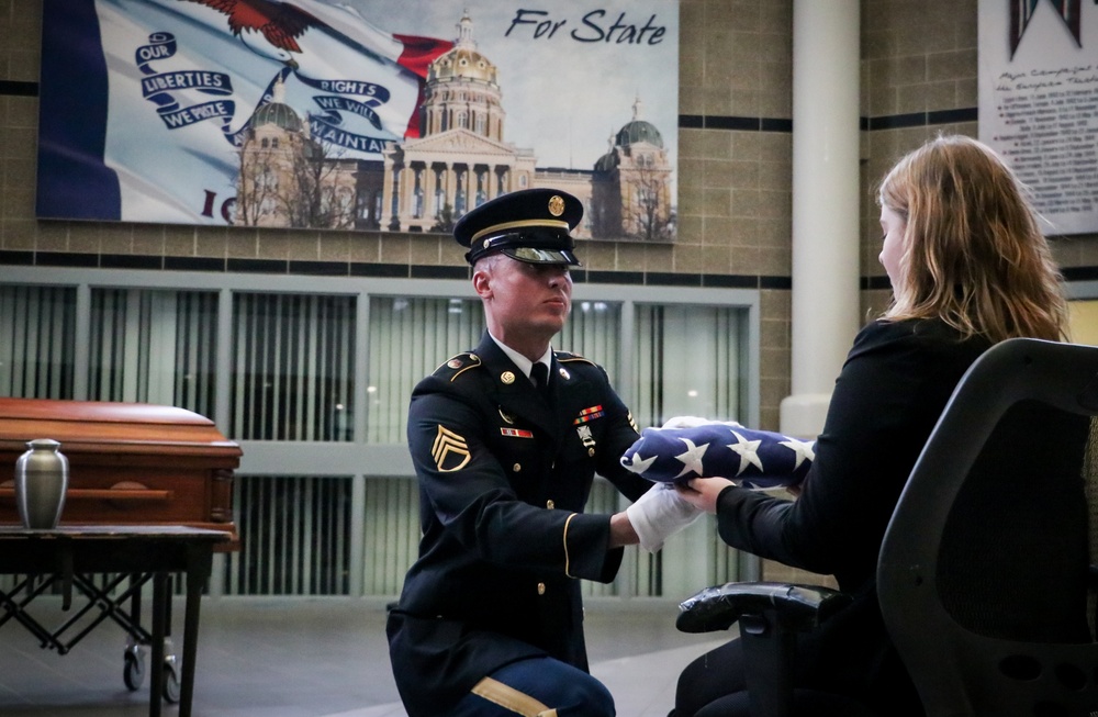 Iowa Honor Guard gives memorial demonstration to mortuary affairs students