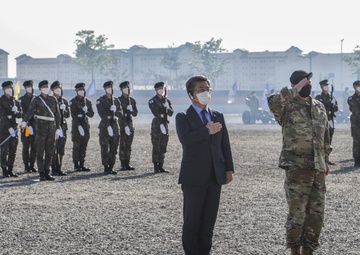 UNC/CFC/USFK Commander Farewells ROK Defense Minister