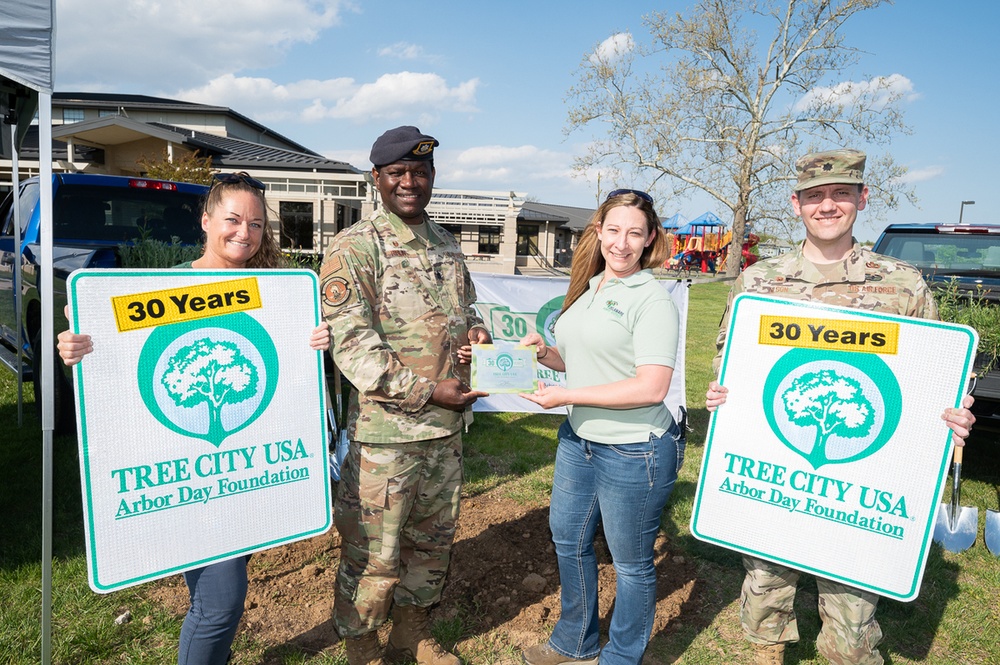 Dover AFB earns Tree City title for 30th straight year
