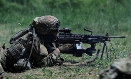 Soldiers of 1-32 CAV sniper section cross train during OLEII