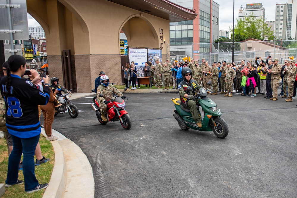 New main gate opening ceremony