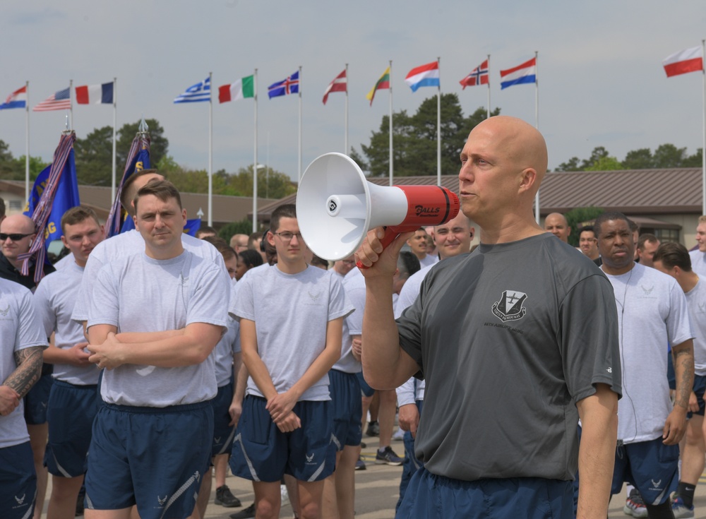 86th AW kicks off weekend, wing run