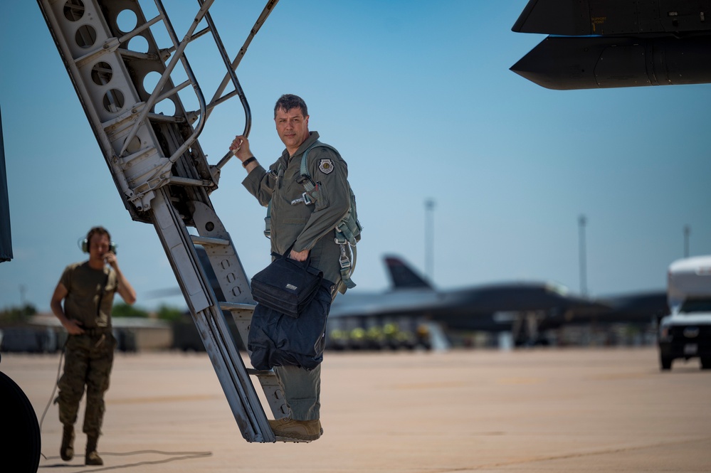 8th Air Force Leadership Visits Dyess AFB