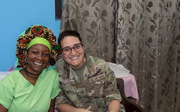 MING assists nursing staff at 14 Military Hospital in Liberia