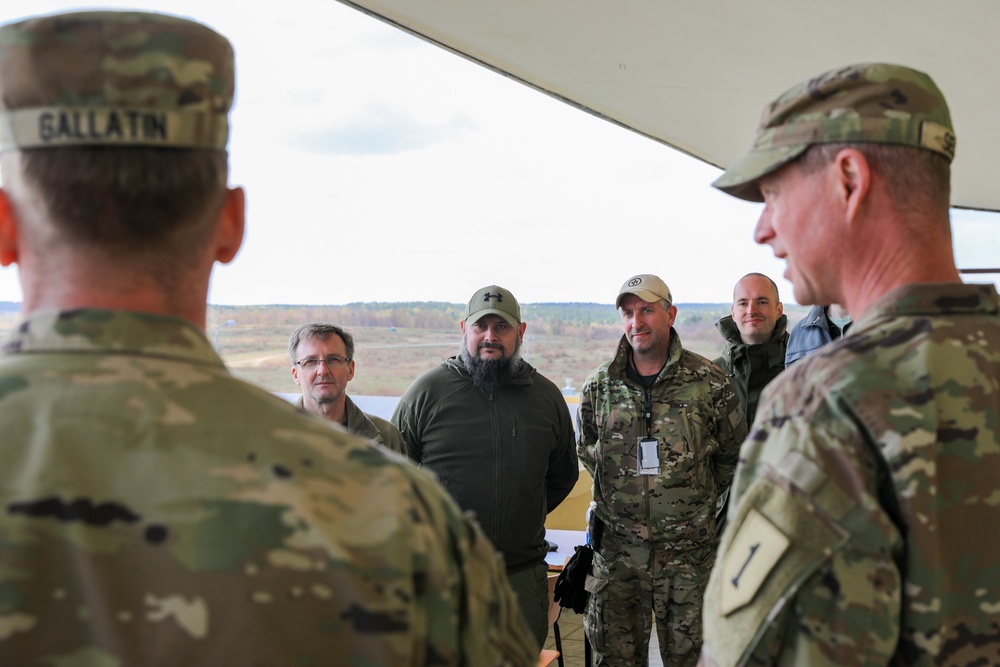 Dreadnaughts Recognize Linguists for their Assistance during Abrams Operation Summit