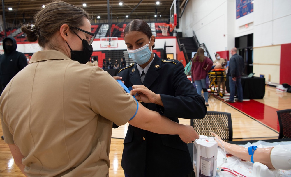 NMCP VOLUNTEERS AT MANOR HIGH SCHOOL