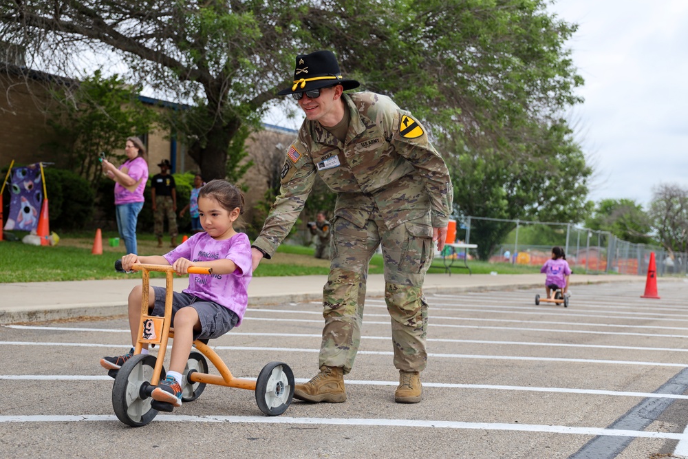 First Team Builds Partnership With Field Day