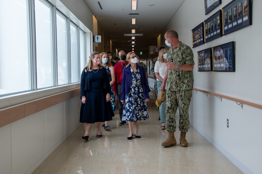 USFJ Command Team, U.S. Ambassador visit Okinawa