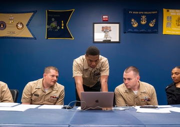 Junior Sailors compete in JSOQ boards