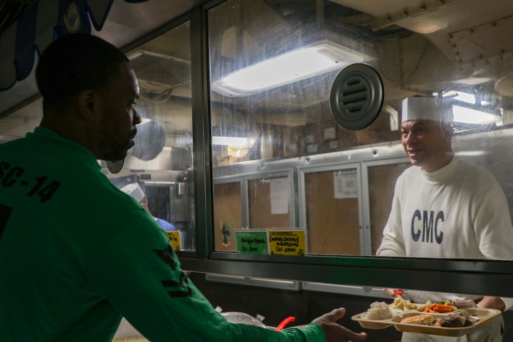 DVIDS - Images - Abraham Lincoln Sailors serve food [Image 2 of 4]