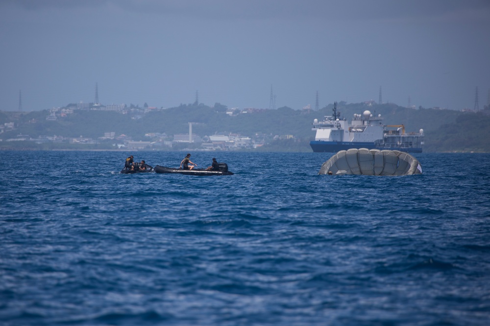 3d Reconnaissance Battalion Conducts Deliberate Water Parachute Operations